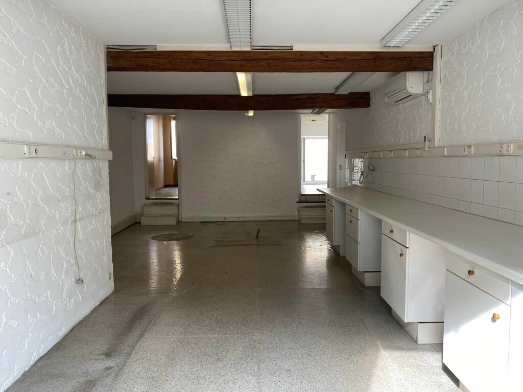 Local commercial ou professionnel centre-ville