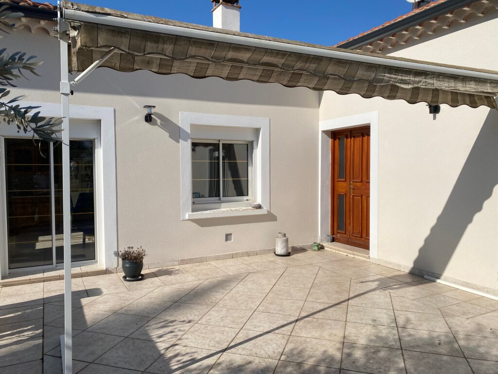 Villa moderne plain-pied piscine