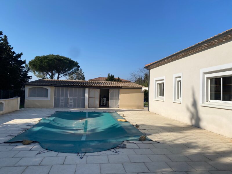 Villa moderne plain-pied piscine
